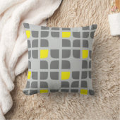 グレーおよび黄色の幾何学正方形装飾用クッション クッション (ブランケット)