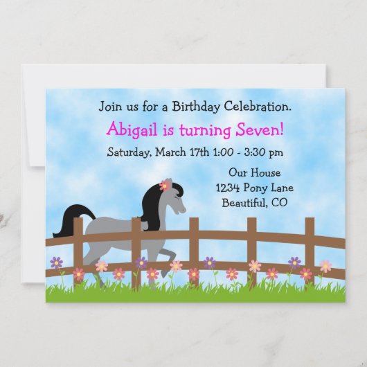 グレーかわいらしウマと花誕生日招待状 招待状 (正面)