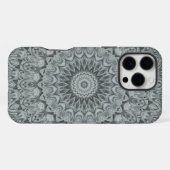 グレーとシルバーの曼荼羅パターン iPhoneケース (裏面横)