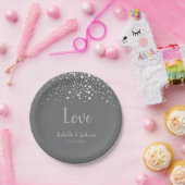 グレーとシルバーの紙吹雪ドット ペーパープレート (パーティー)