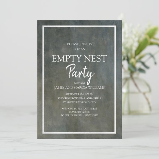 グレーとシルバーの質感のある見た目の空の巣パーティー 招待状 (スタンド正面)