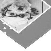 グレーとピンクのインスタグラム5フォトコラージモノグラム ショートテーブルランナー (コーナー)