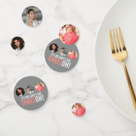 グレーとピンクの30th THREEOH！写真の誕生日グラフィック コンフェッティ