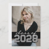 グレーとブラックのフィルムストリップ5写真卒業 招待状 (裏面)