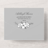 グレーとホワイかわいらしトフラ結婚ワーズ オールインワン招待状 (裏面)