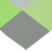 グレーとライムグリーンの正方形 ショートテーブルランナー (コーナー)