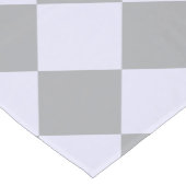 グレーとラベンダーのダイヤモンドパターン ショートテーブルランナー (コーナー)