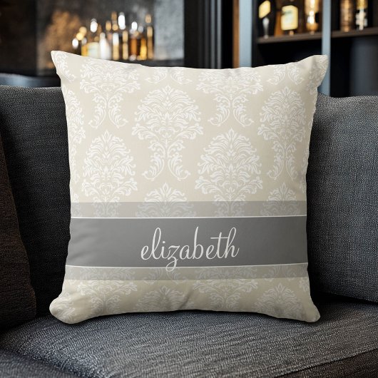 グレーとリネンのヴィンテージダマスクパターン(名前) クッション