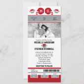 グレーとレッドのサッカーチケットウェディング 招待状 (正面)