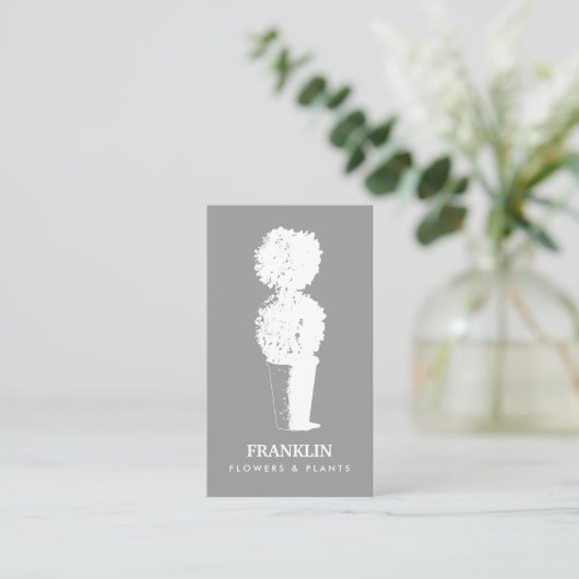 グレーと白の影付きトピアリーロゴの名刺 名刺 (スタンド正面)