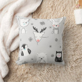 グレーと白の森の動物を作成する クッション (ブランケット)