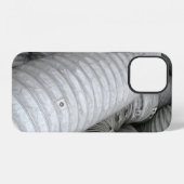 グレーと黒の布のソファ iPhoneケース (裏面横)