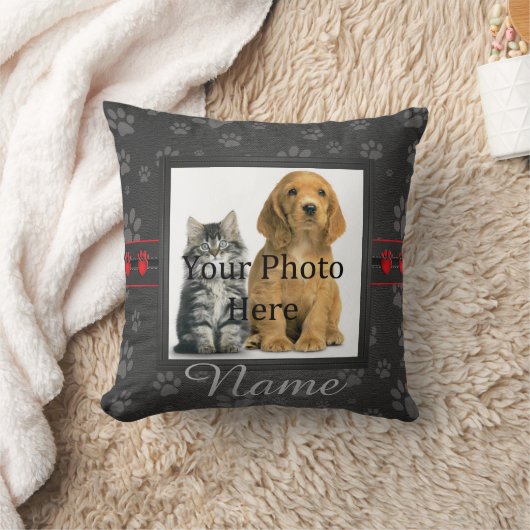 グレーのカスタムの足跡が猫や犬の記念写真に クッション (ブランケット)