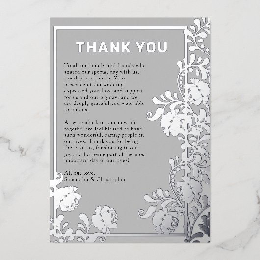 グレーのサンキューカードの銀結婚箔の葉 箔招待状 (正面)