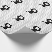 グレーのシェブロンの黒猫 ラッピングペーパー (角)