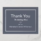 グレーのシンプルな結婚式のお礼カード 箔招待状ポストカード (正面)