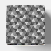 グレーのジオメトリ三角形の優先ボックス フェイバーボックス (上部)