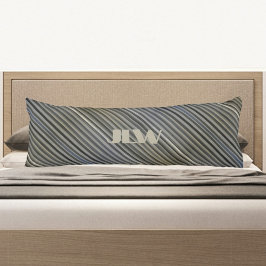 グレーのスモークモノクロストライプモノグラムの ボディピロー