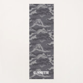 グレーのテクスチャのカモフラージュ。迷彩柄 ヨガマット (正面)