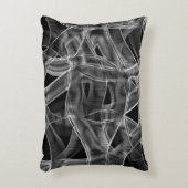 グレーのテープ状のカーブ、ハイライトされたラインのレリーフ、 浮き彫り アクセントクッション (正面(垂直))