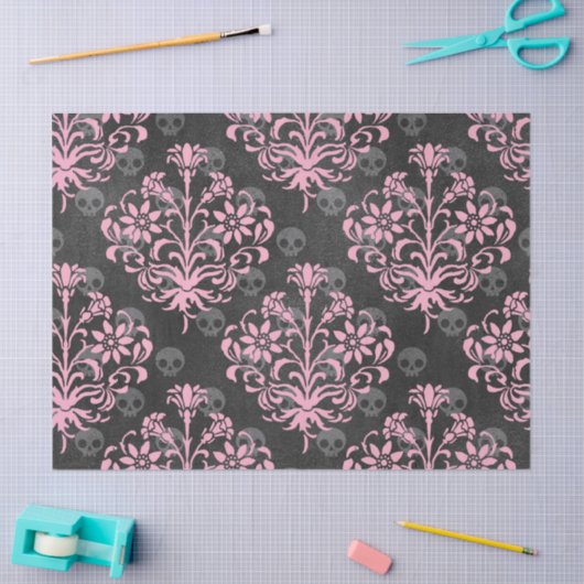 グレーのデコページ上のスカルとピンクのフラワーダマスク 薄葉紙 (クラフト)