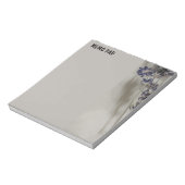 グレーのハイライトのあるラベンダーの茎 ノートパッド (回転)