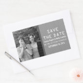 グレーのバイナリコード写真Save the Date Stickers 長方形シール (封筒)