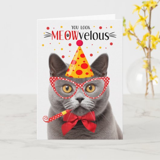 グレーのブリティッシュショートヘア猫 メオーベリーデイ カード (黄色い花)