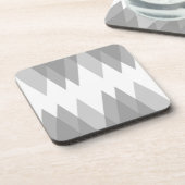 グレーの三角形 コースター (左側)