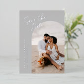 グレーの写真の日付カードをフォイルで保存 箔招待状 (立ち正面)