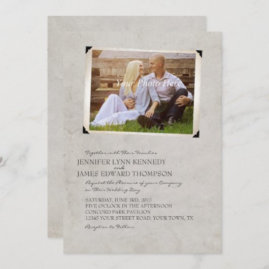 グレーの古いフォトアルバムページの結婚式招待状 招待状 (正面/裏面)