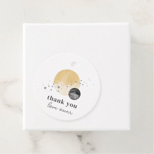 グレーの最初ののまわりに旅ザ・サン フェイバータグ (インサイチュ)