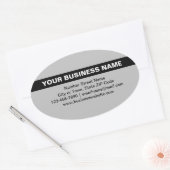 グレーの楕円ステッカーでハイライトされたビジネス名 楕円形シール (封筒)