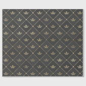 グレーの箔とゴールドのエッジが入ったパリのクラウンモチーフ ラッピングペーパー (フラット)