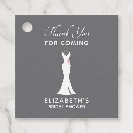 グレーの背景にエレガントな白のドレス - おしゃれなブライズシャワー フェイバータグ (正面)