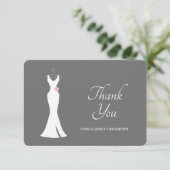 グレーの背景にエレガントな白のドレス - シンプルでスタイリッシュな結婚式 サンキューカード (スタンド正面)