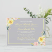 グレーの背景に黄色とピンクの花のウェディング招待状 招待状 (スタンド正面)