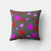 グレーの背景を持つ1000のハート クッション (裏面)