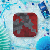 グレーの赤いランダムに配置された三角形。 ペーパープレート (パーティー)