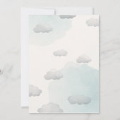 グレーの赤ちゃんゾウ、雲の中の熱気球 招待状 (裏面)