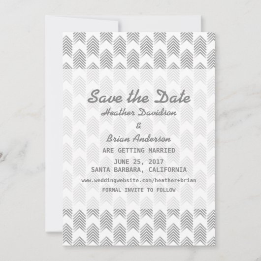 グレーの部族矢印の保存日付招待状 招待状 (正面)