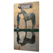 グレーの馬とグルーミングOTTBクリップボード クリップボード (左)