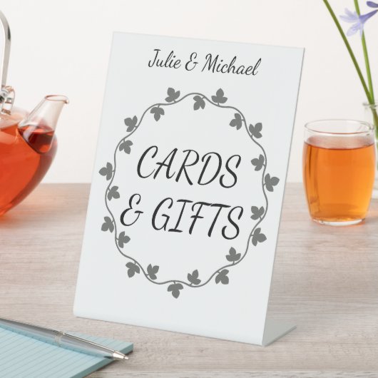 グレーアイビーリースウェディングカードとギフトホワイト 台座サイン (インサイチュ)