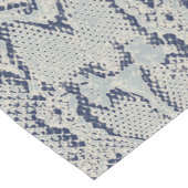 グレーアンドブルースネークスキンアニマルプリント ショートテーブルランナー (コーナー)