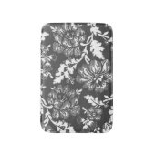 グレーアンドホワイトヴィンテージファームハウスフローラプリント バスマット (正面縦)