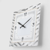 グレーアールデコ スクエア壁時計 (傾斜)