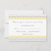 グレーイエローシェブロンRSVP結婚のカード 出欠カード (正面)