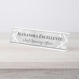 グレーウォーター色の幾何学的モダンカスタムな女性 デスクネームプレート