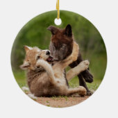 グレーウルフパップレスリング セラミックオーナメント (裏面)