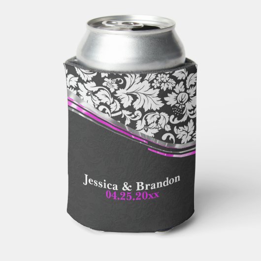 グレーエレガントとホワイトマスクとピンクのアクセント 缶クーラー (缶裏面)